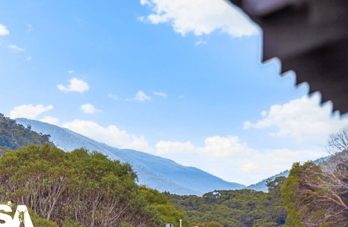 Thredbo Apartment | Mowamba E5 - Central Village