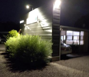 Murray Bridge East Hotel | Murray Bridge Motor Inn