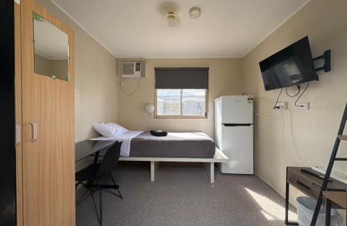 Bakers Creek Hotel | Mycow Accommodation Mackay