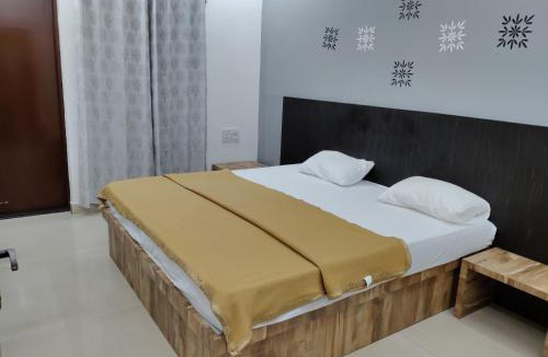 Kuvempu Nagara Hotel | Nandan Suits
