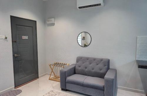 Teluk Kumbar House | NAR Kampung Studio