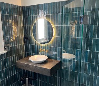Rozelle Hotel | Native Rose Hotel