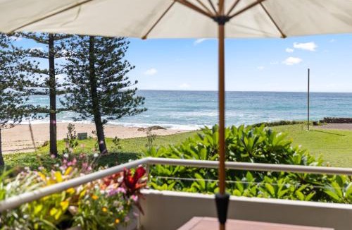 Sapphire Beach Resort | Nautilus Beach Resort by Charlesworth