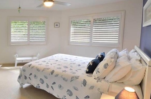 Soldiers Point Bed & Breakfast | Nautilus House Bed & Breakfast