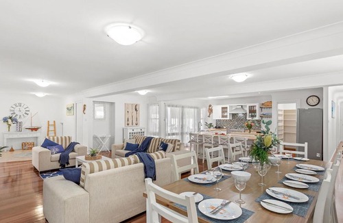 Nelson Bay House | Nelson Street, 14