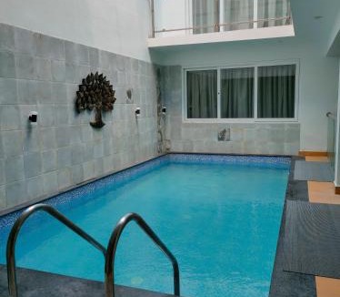 Kottakuppam Villa | Nest 4Bhk villa with an indoor pool