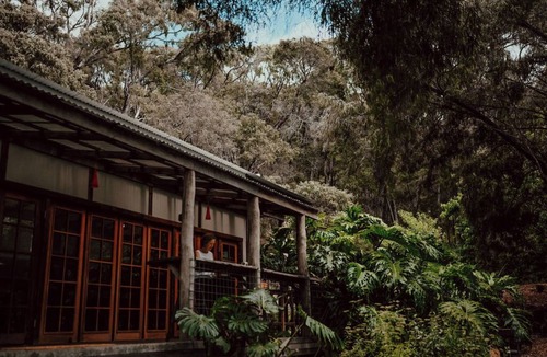 Burnside Cottage | Nest~ Margaret River. Beautiful Rustic Shack on Acerage, close to Beach & Forest