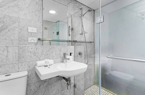 Northbridge Bed & Breakfast | Nest on Newcastle – E1