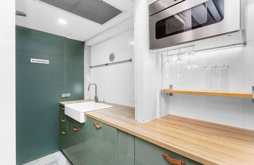 Perth Bed & Breakfast | Nest on Newcastle – E4