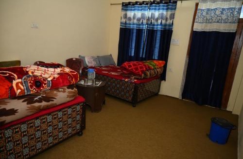 Gobind Dham House | New Bhavishya Badri Homestay