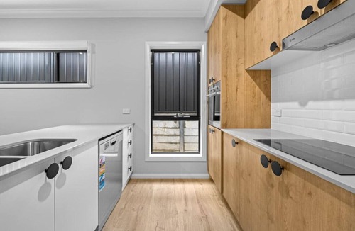 Beechworth House | New central three bed townhouse