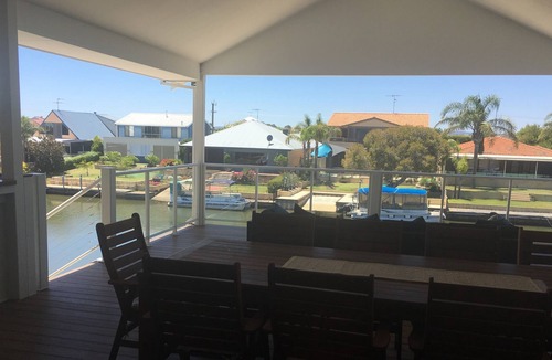 South Yunderup House | NEW Waterfront Holiday Home