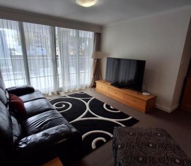 Newcastle West Apartment | Newcastle Central Plaza Apartment Hotel Official