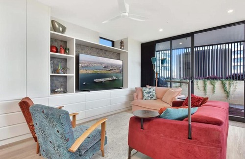 Newcastle West Apartment | Newcastle Views at One Apartments