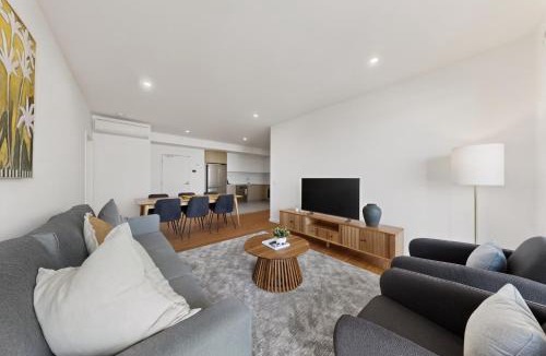 Cannington Apartment | Newly Built 3 Bed Apartment with Onsite Parking