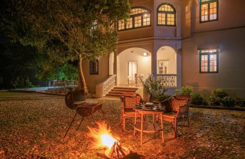 Turuk Villa | Niharika, The Old Place