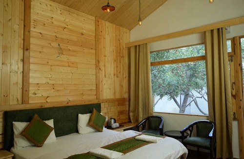 Bhatwari Hotel | nine Apple Resort Dharali Harsil