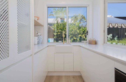 Long Jetty Condo | Nirvana Retreat-Mineral Pool & walk to the Beaches
