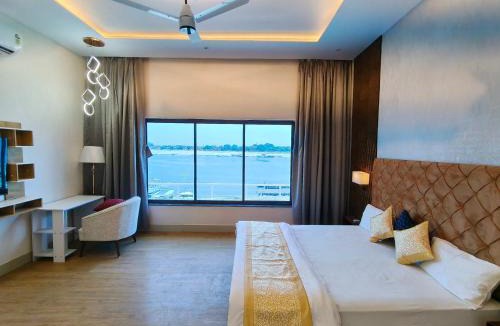 Varanasi House | Nirvana Riverview Suites