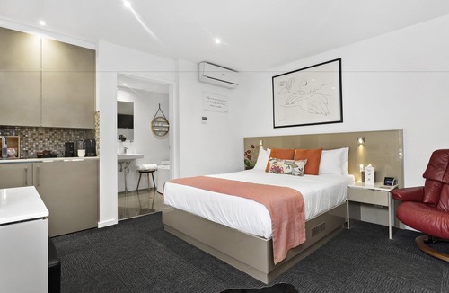 North Adelaide Hotel | North Adelaide Boutique Stays Accommodation