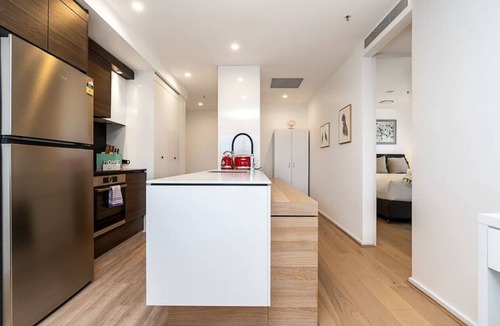 City East Apartment | North-Facing APT 3 min to Canberra Times Fountain