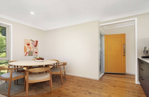 Robertson House | North Star – flexible home with separate granny flat, multiple living areas, gardens and firepit