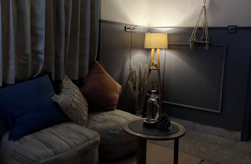 Dehradun Apartment | Nostalgic Cosy Home Stay