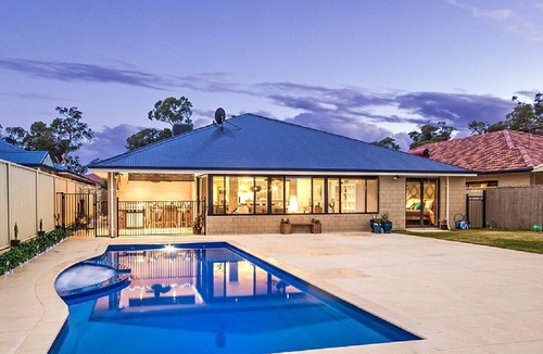 Secret Harbour House | Nottely @ Secrets... Luxurious short term accommodation