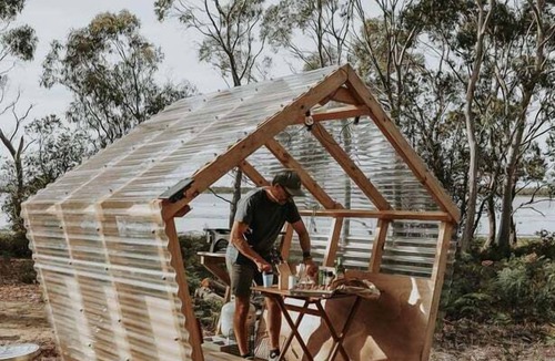 Coles Bay Ski Chalet | Numie - Immersive Glamping