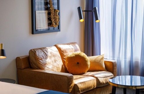 Melbourne Hotel | Oaks Melbourne St Kilda Road Hotel