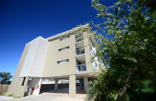 Moranbah Hotel | Oaks Moranbah Suites