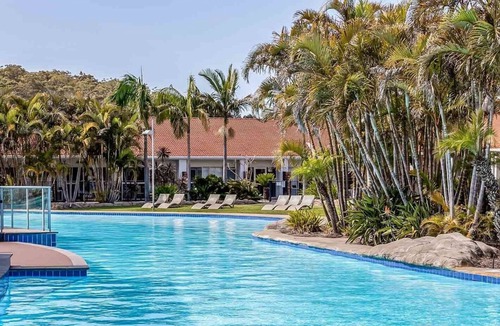 Salamander Bay Apartment | Oaks Pacific Blue Pool spa more in complex