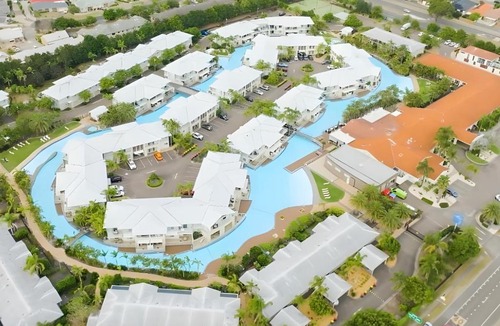 Salamander Bay Apartment | Oaks Pacific Blue Resort One Bedroom Lagoon Spa Aparment