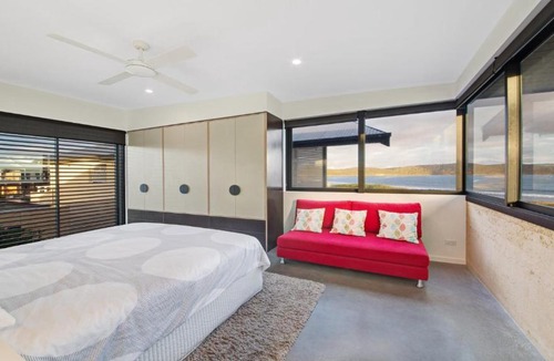 Umina Beach House | Ocean Beach Pavilion - Beachfront