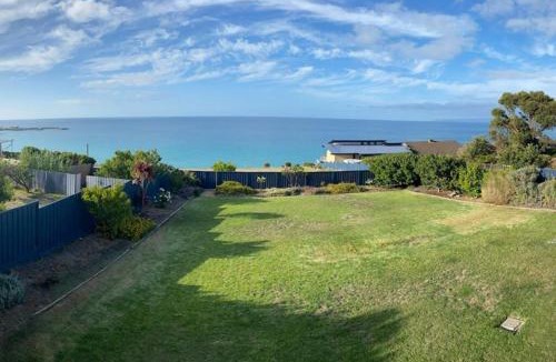 Penneshaw House | Ocean Blue KI. Absolute ocean front, free WiFi