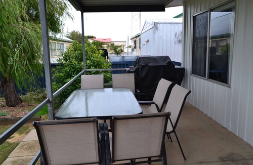 Moonta Bay House | Ocean Breeze