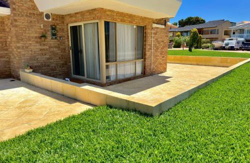 Kallaroo House | Ocean Breeze