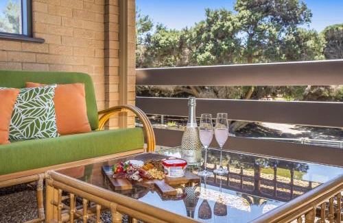 Guilderton House | Ocean Close - Spacious Beach House