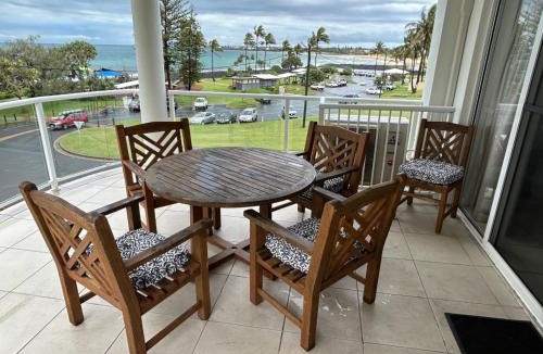 Bargara Apartment | Ocean Front Apartment at the Bargara Blue Resort