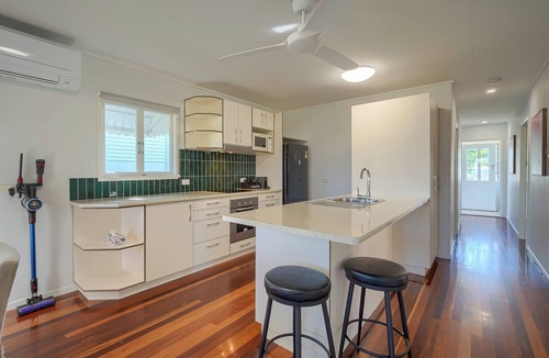 Torquay House | Ocean Getaway
