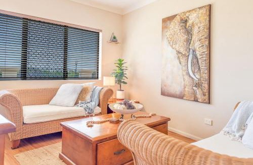 Evans Head Apartment | Ocean on Terrace