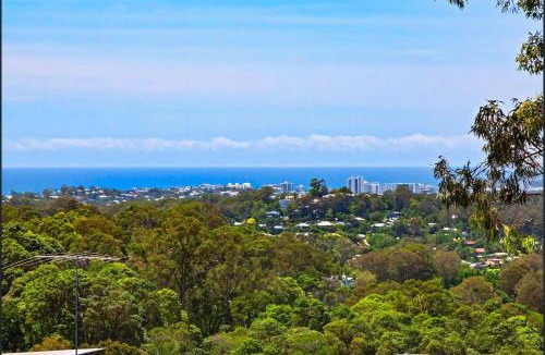 Buderim Apartment | Ocean Peeks, delightful 1 bedroom studio