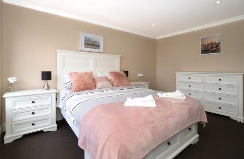 Geographe Apartment | Ocean View Executive Apartment 2
