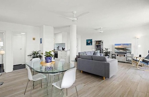 Nambucca Heads Apartment | Ocean Waves