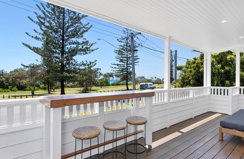 Kingscliff House | OCEANFRONT BEACH HOUSE ON MARINE PARADE