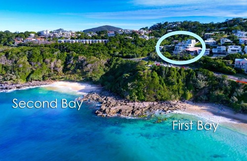 Coolum Beach Apartment | Oceanfront luxury apartment with views, king bed & private balcony