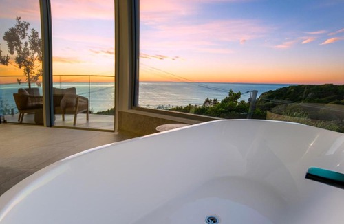 Coolum Beach Apartment | Oceanfront luxury apartment with views, king bed & private balcony