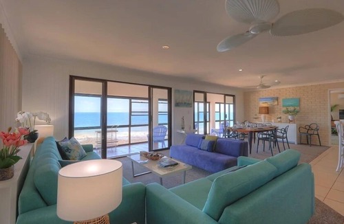 Bargara Apartment | Oceanfront Paradise - Your Ultimate Getaway