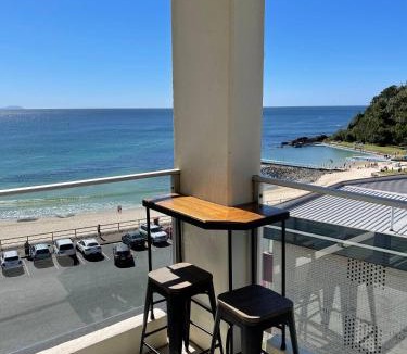 Forster Apartment | Oceanic 21 - Forster Beachfront Apartment