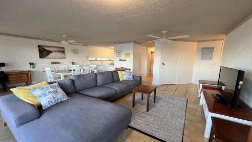 Kings Beach Apartment | Oceanic #7 - Great Location With Ocean Views